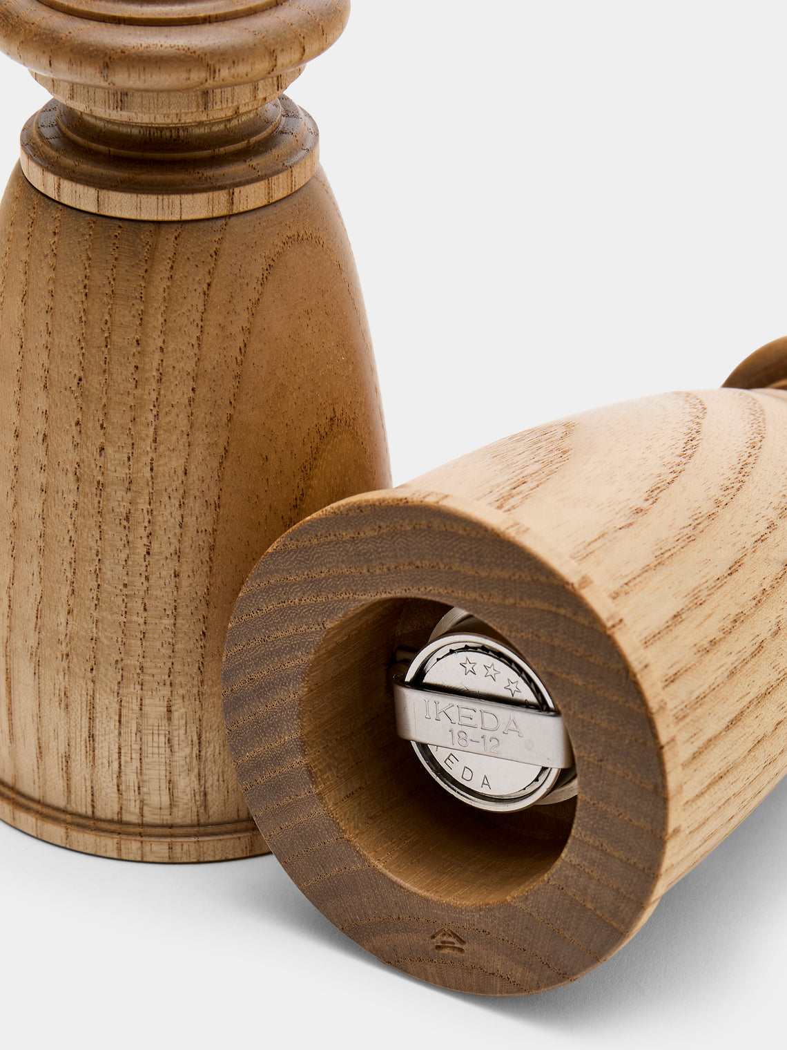 Yamani Woodworks - Hand-Turned Wood Salt and Pepper Mills (Set of 2) - Brown - ABASK