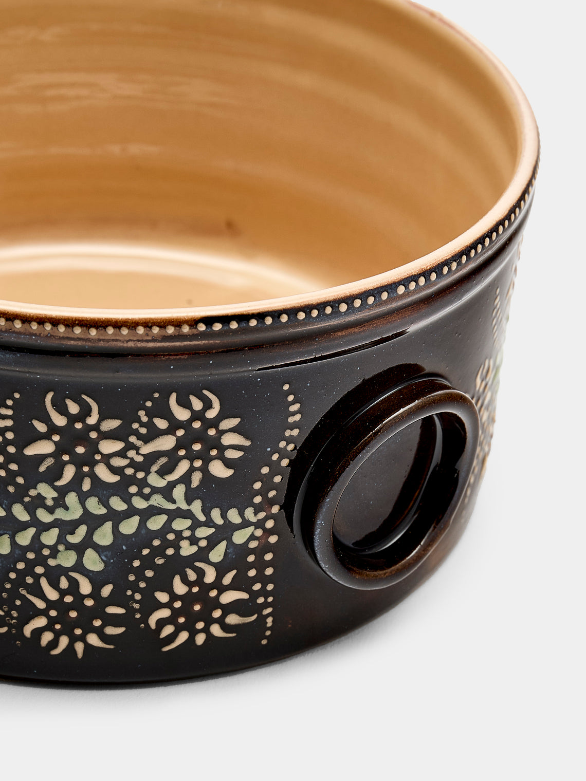 Poterie d’Évires - Flowers Hand-Painted Ceramic Round Pie Dish - Dark brown - ABASK