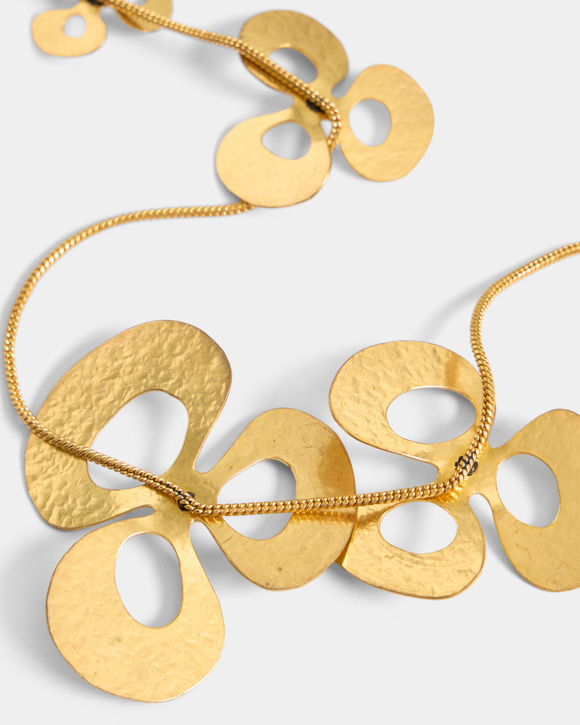 Mahnaz Collection - Women's Vintage 1985 Hervé van der Straeten French Gilded Brass Leaf Flower Chain Necklace - Gold - ABASK