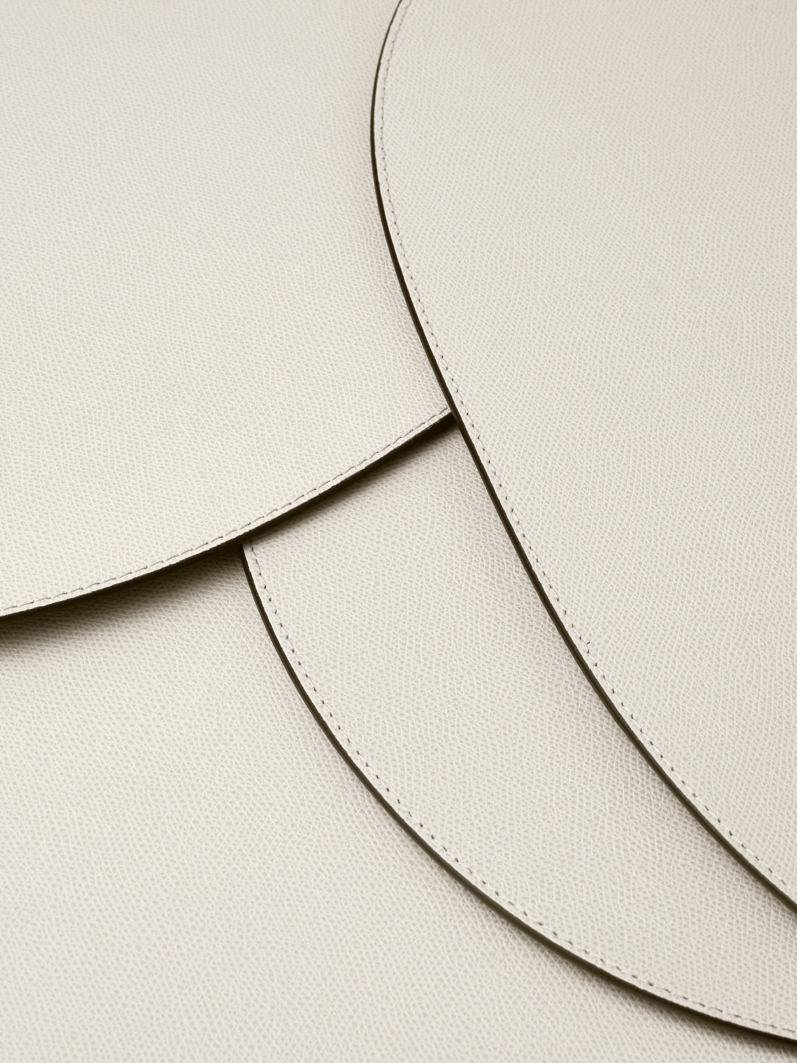 Giobagnara - Leather Large Oval Placemats (Set of 4) - Beige - ABASK