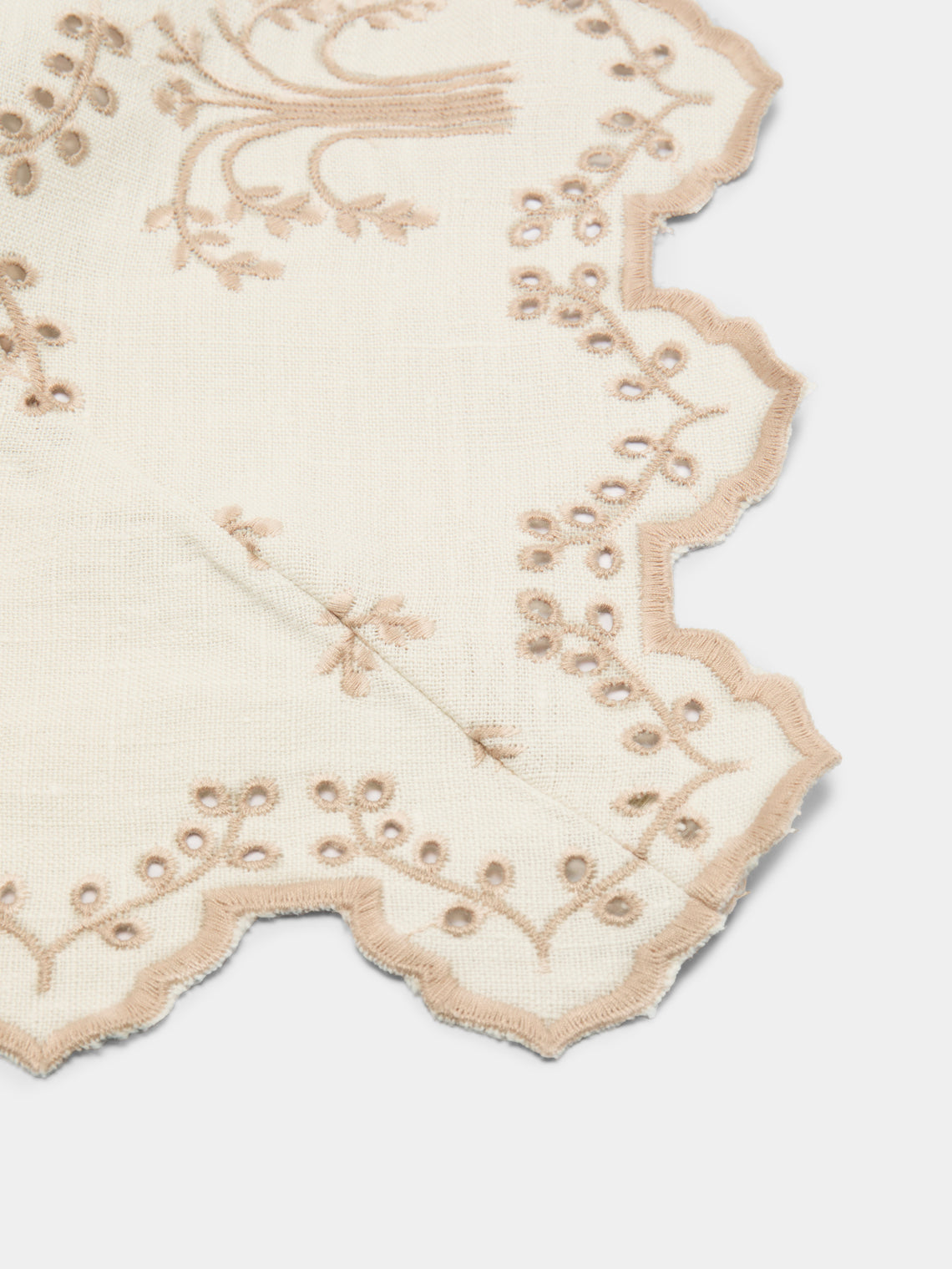 Borgo delle Tovaglie - Eden Embroidered Linen Square Tablecloth - Natural - ABASK