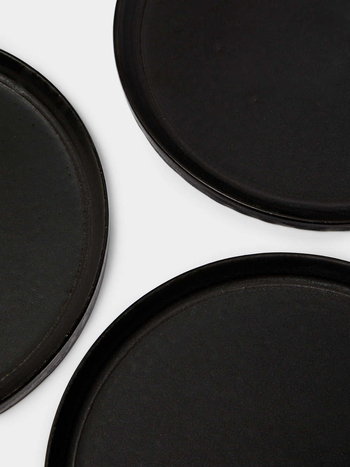 Lee Song-am - Black Clay Plates (Set of 4) -  - ABASK