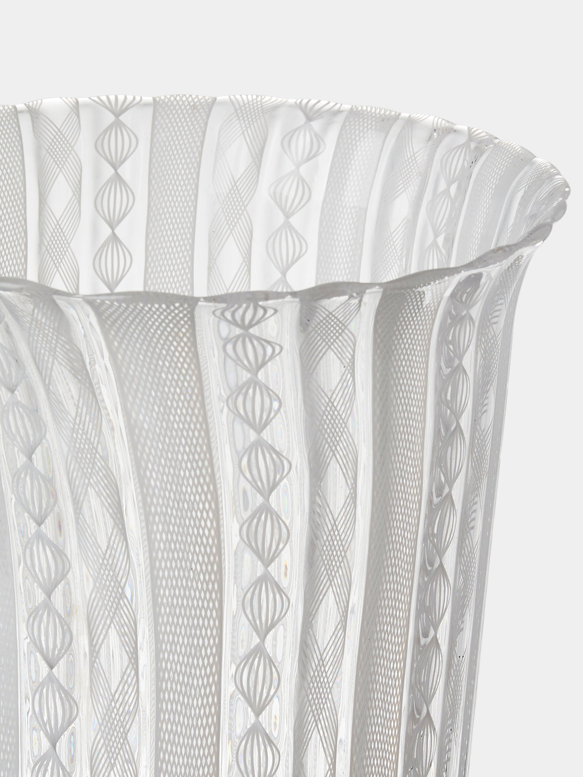 Antique and Vintage - 1960s Barovier & Toso Murano Glass Vase (10in/26cm) - White - ABASK