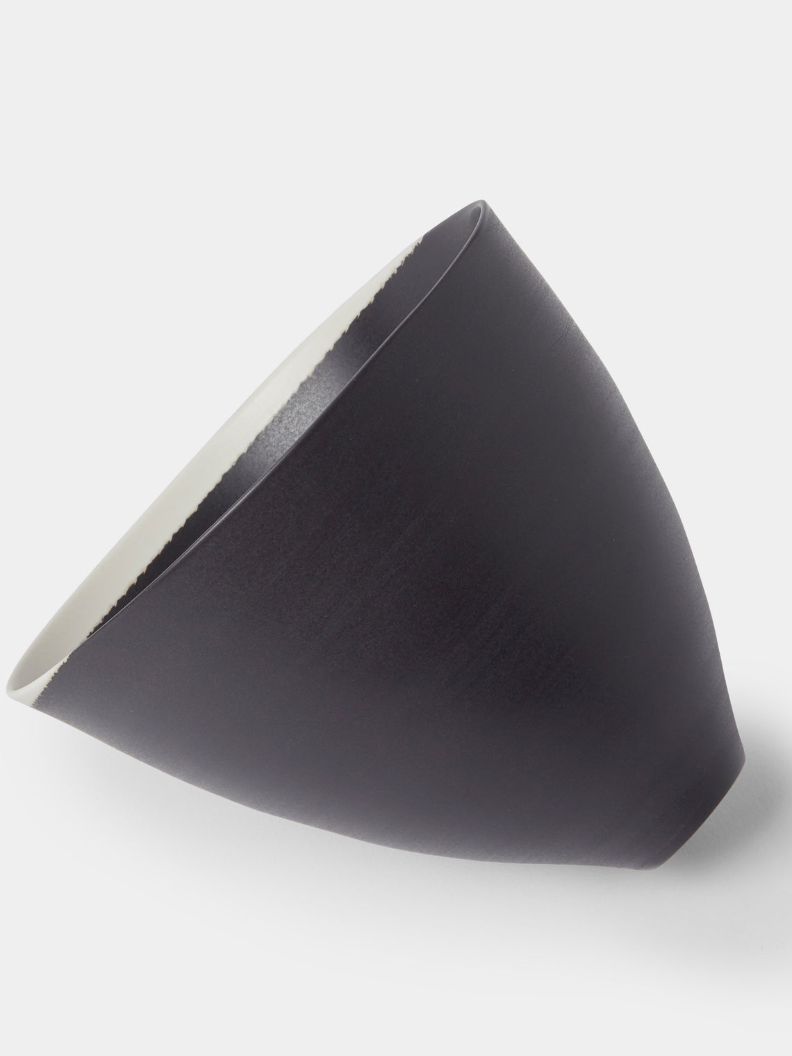 Paul James Ceramics - Fractured Reality Hand-Thrown Ceramic Bowl - Black - ABASK