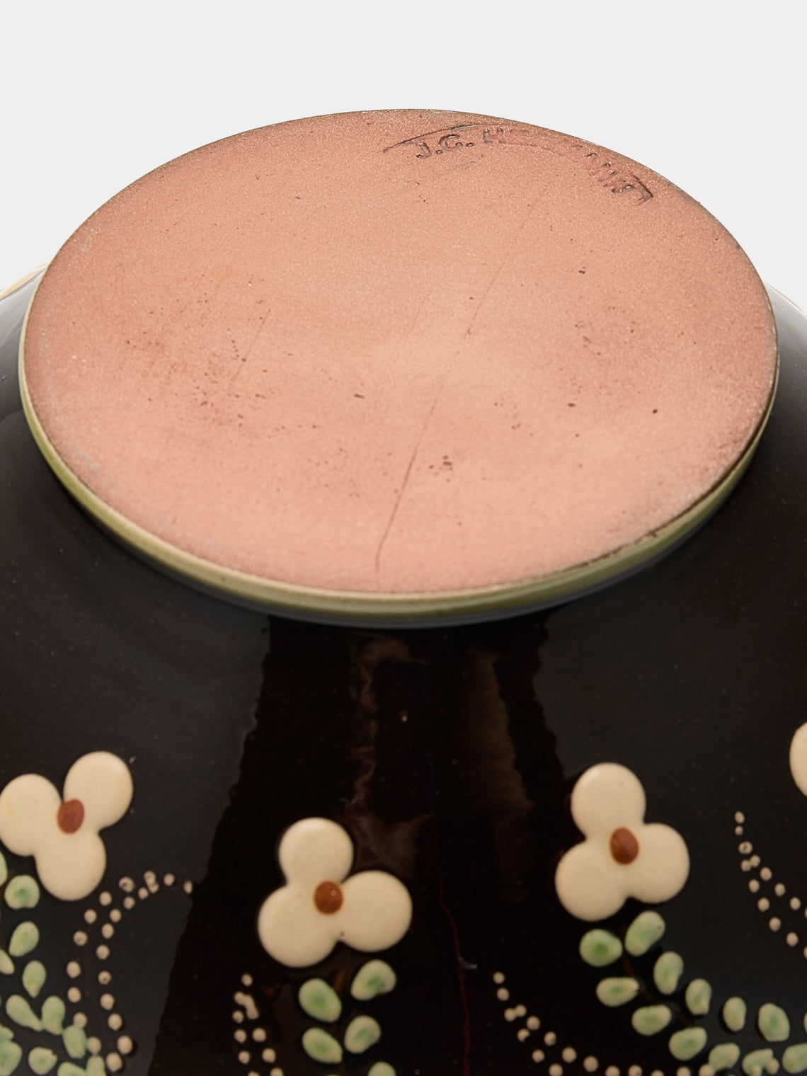 Poterie d’Évires - Flowers Hand-Painted Ceramic Large Serving Bowl - Dark brown - ABASK