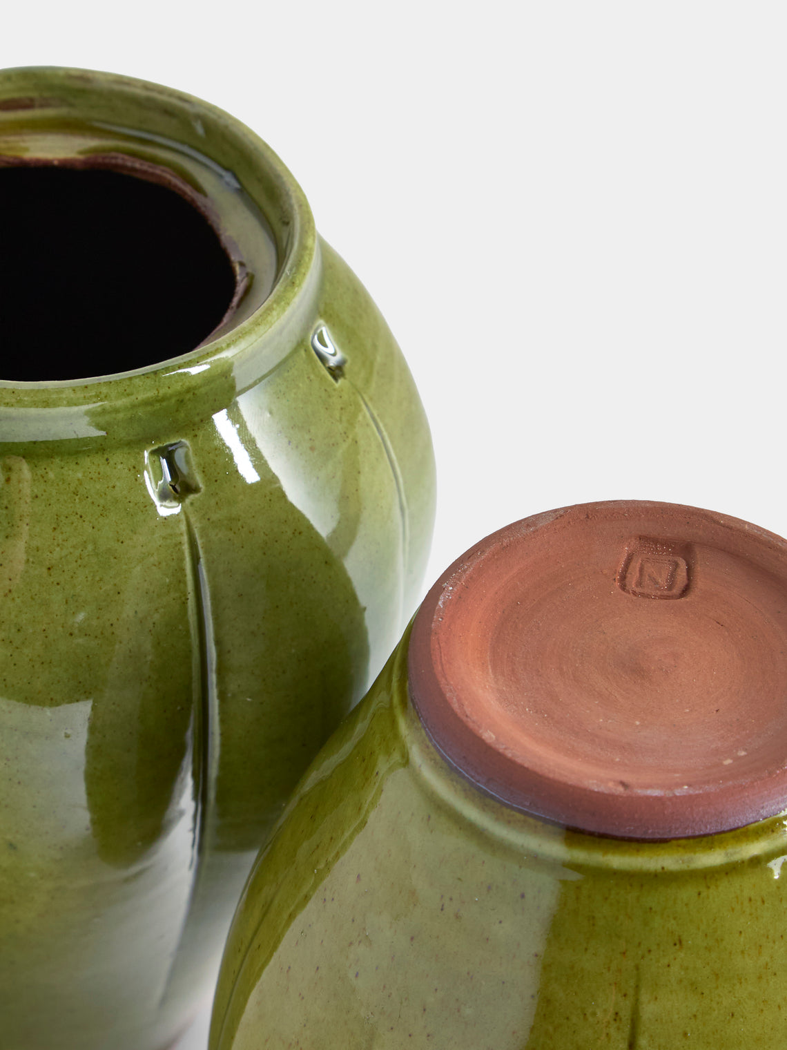 Neville Tatham - Slipware Large Ginger Jars (Set of 2) - Green - ABASK