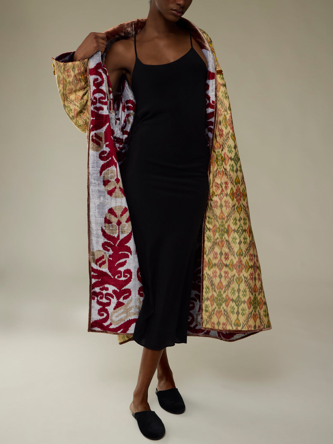 Nazzy Beglari - Hand-Loomed Ikat Silk and Cotton Reversible Robe | One Size -  - ABASK