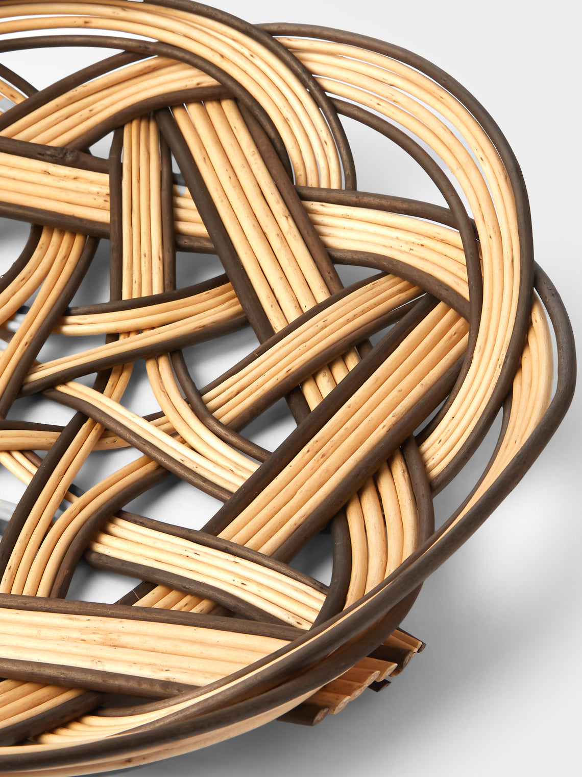 Valérie Lavaure - Willow Celtic Knot Trays (Set of 2) -  - ABASK