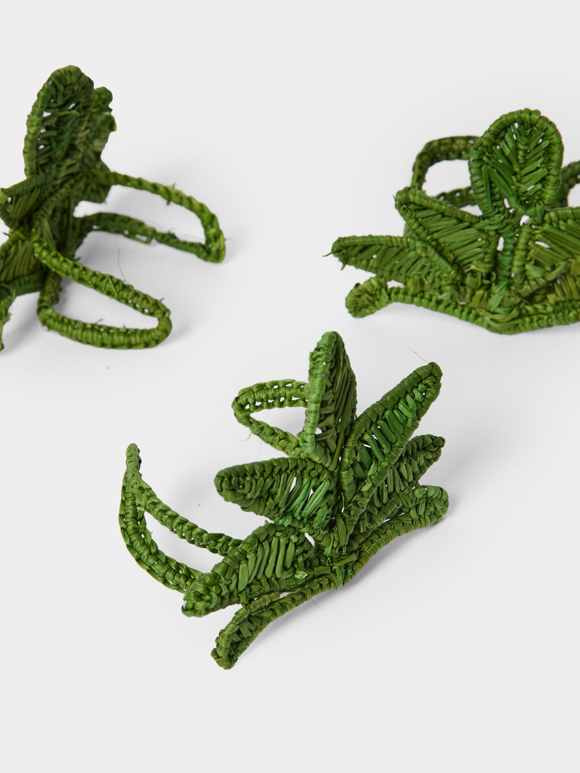 Artesanías del Atlántico - | Set of 4 | Bananas Handwoven Palm Napkin Rings - Green - ABASK