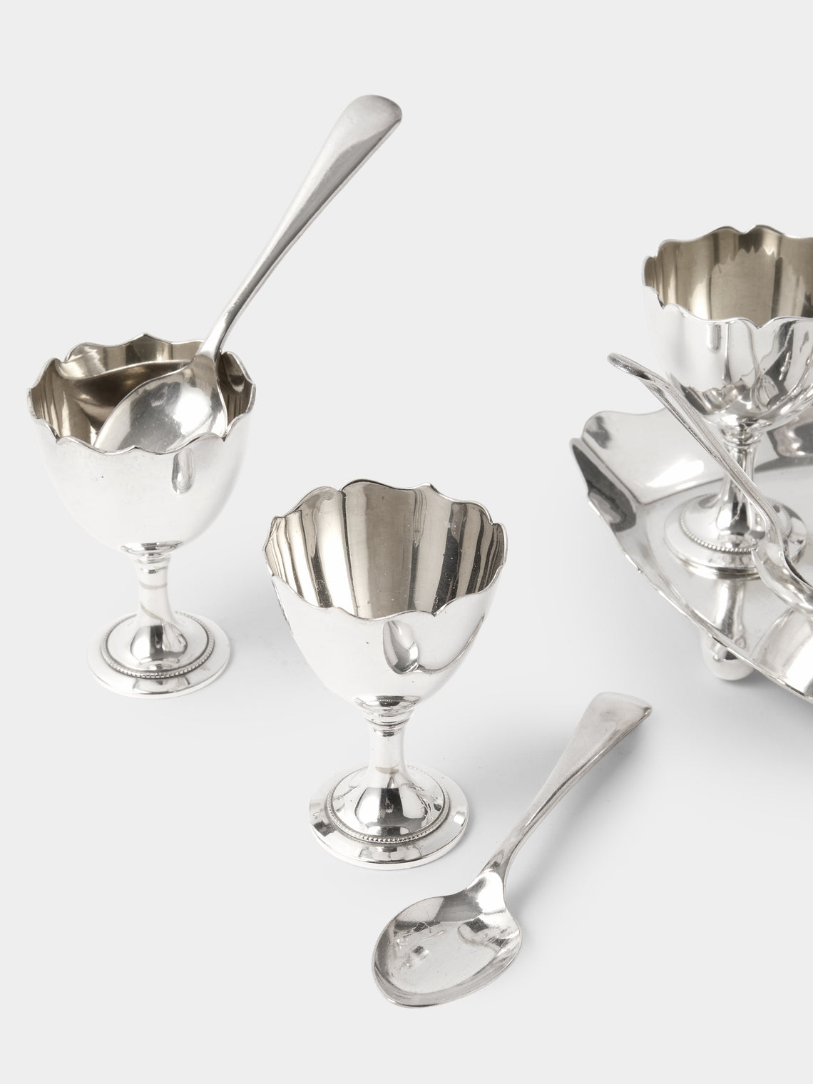 Antique and Vintage - Mid-Century Silver-Plated Egg Serving Set - Silver - ABASK