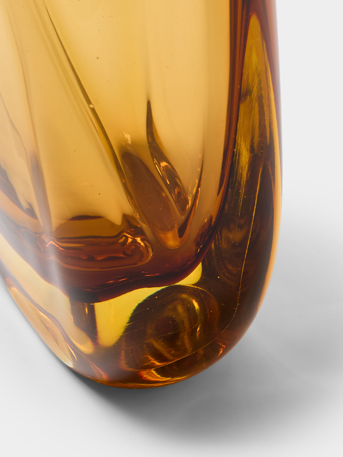Antique and Vintage - 1960s Flavio Poli for Seguso Vetri d’Arte Murano Glass Vase (9.5in/24cm) - Orange - ABASK