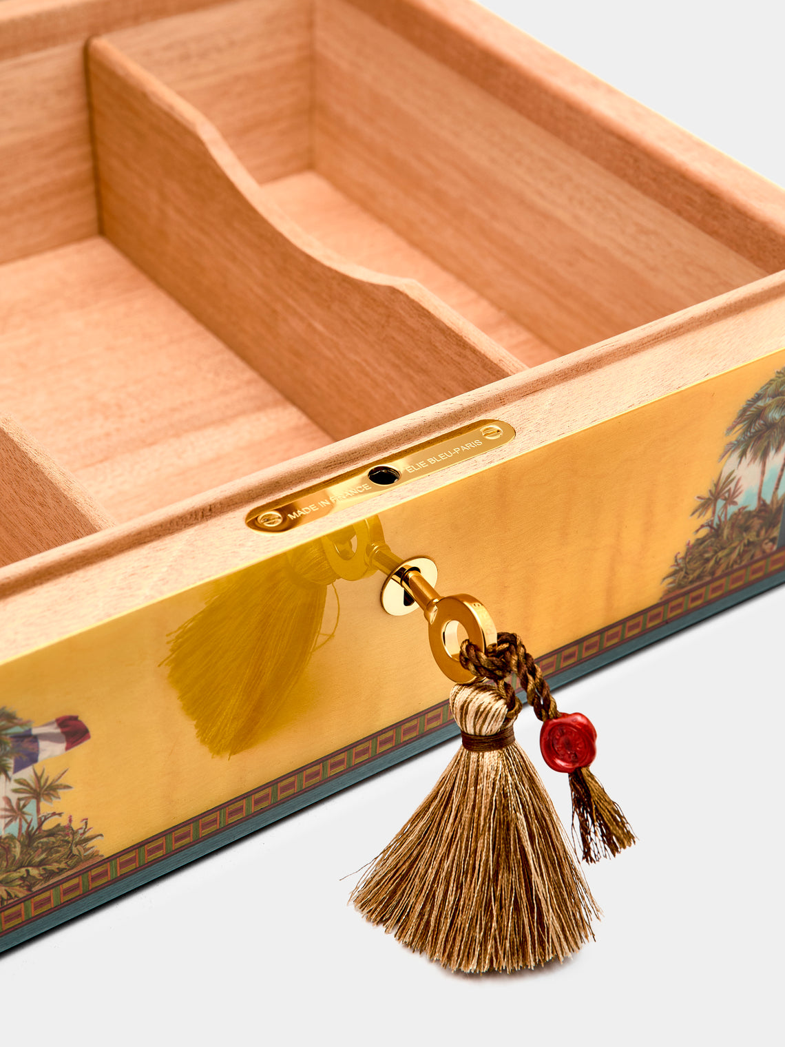 Elie Bleu - Flor de Alba Sycamore Humidor Case (75 Cigars) -  - ABASK