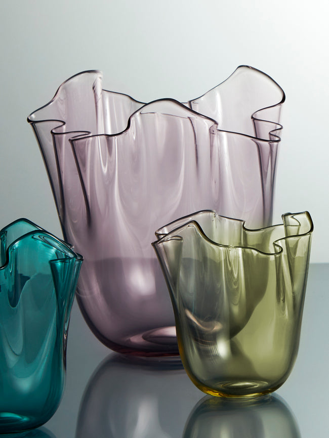 Venini - Fazzoletto Hand-Blown Murano Glass Vase (9.5in/24cm) - Pink - ABASK