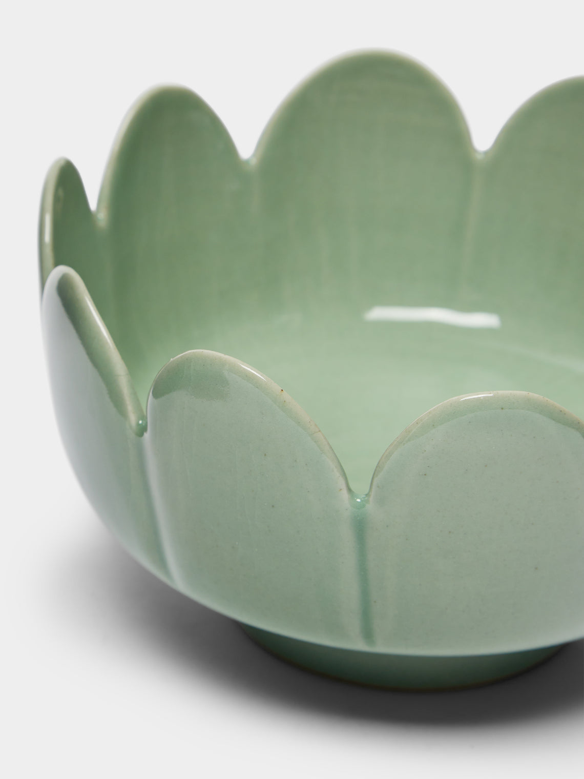 Kim Pan-ki - Celadon Scalloped Serving Bowl -  - ABASK