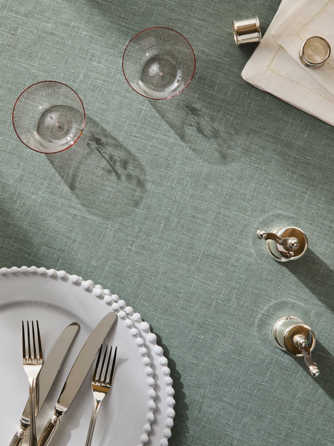 Volga Linen - Linen Round Tablecloth (110in/2.8m) - Blue - ABASK