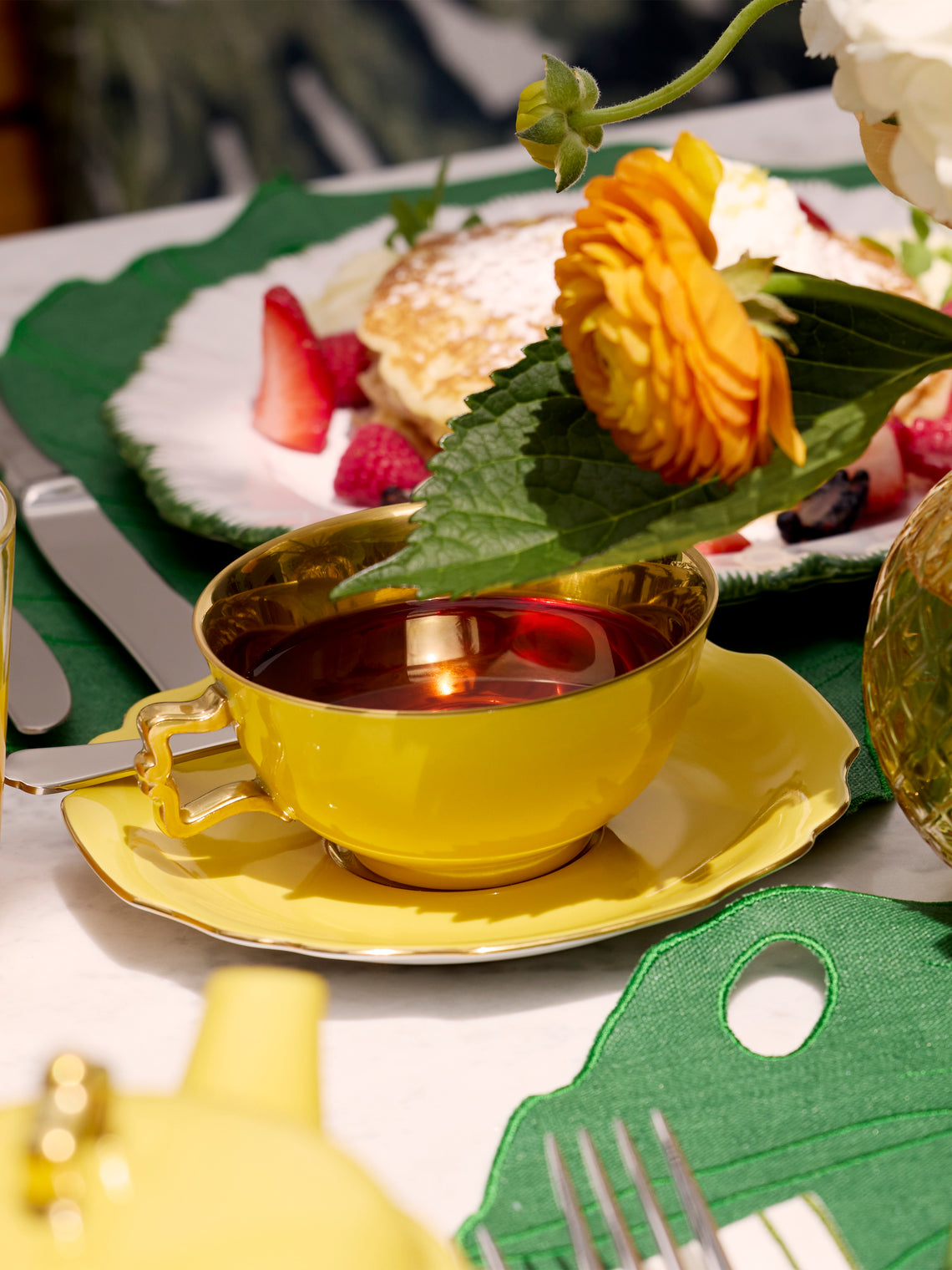 Augarten - Belvedere Hand-Painted Porcelain Teacup and Saucer (Set of 2) - Yellow - ABASK