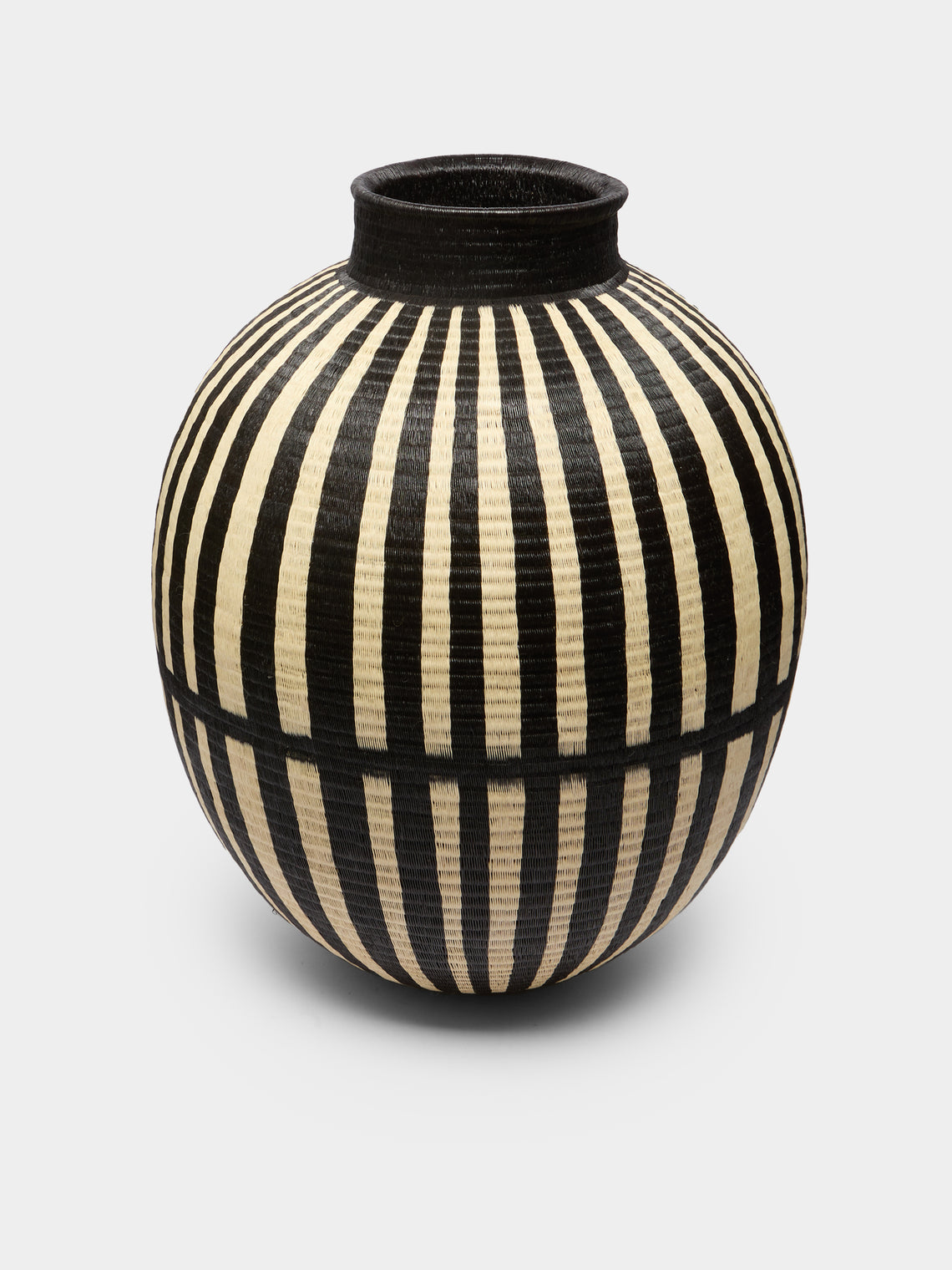 CasaLatina - Rayos Handwoven Werregue Palm Extra Large Basket -  - ABASK - 
