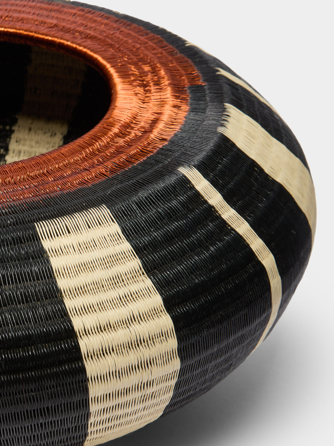 CasaLatina - Rayas Handwoven Werregue Palm Basket -  - ABASK