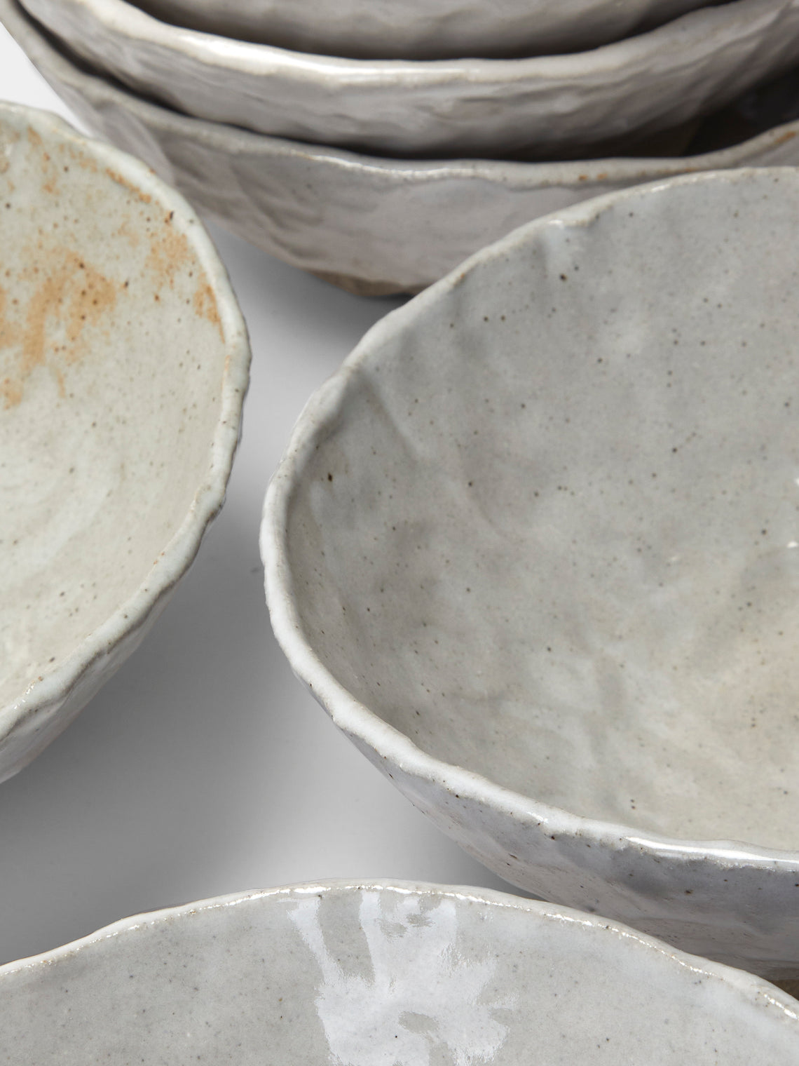Estudio Vernís - Wood-Fired Stoneware Large Bowls (Set of 6) - White - ABASK