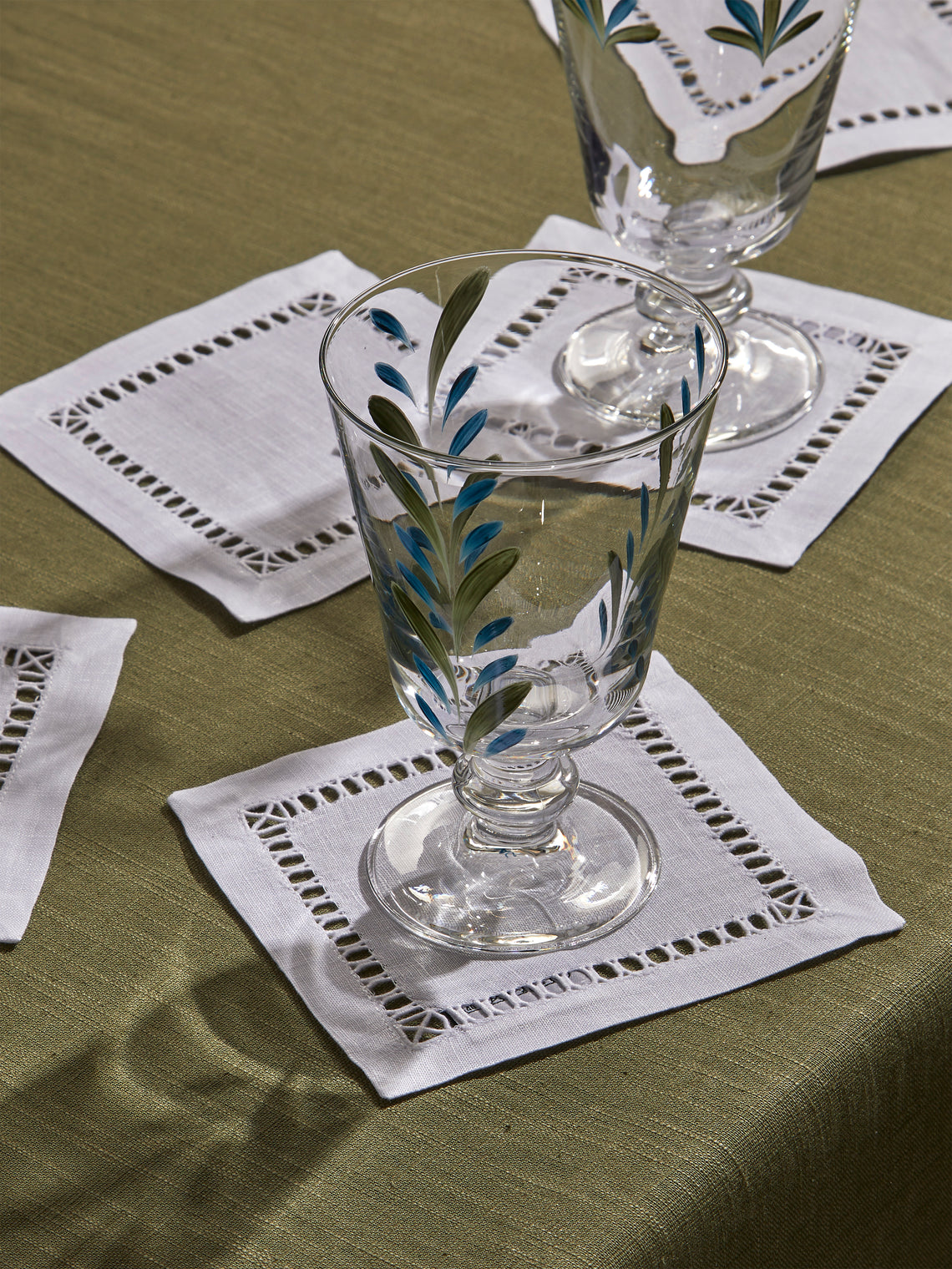 Los Encajeros - Tokyo Linen Coasters (Set of 6) - White - ABASK