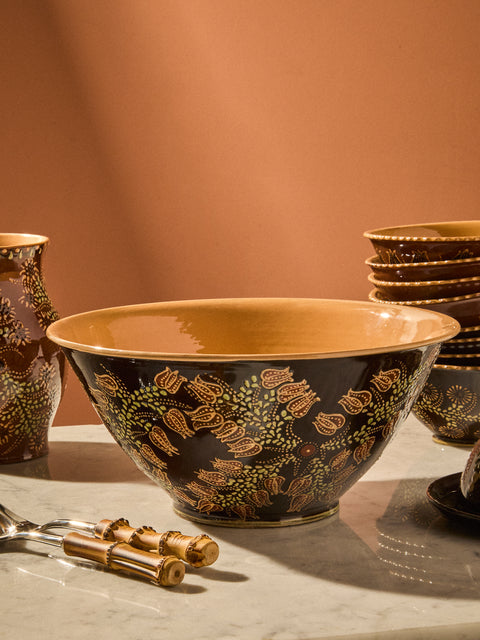 Poterie d’Évires - Flowers Hand-Painted Ceramic Grand Salad Bowl - Dark Brown - ABASK