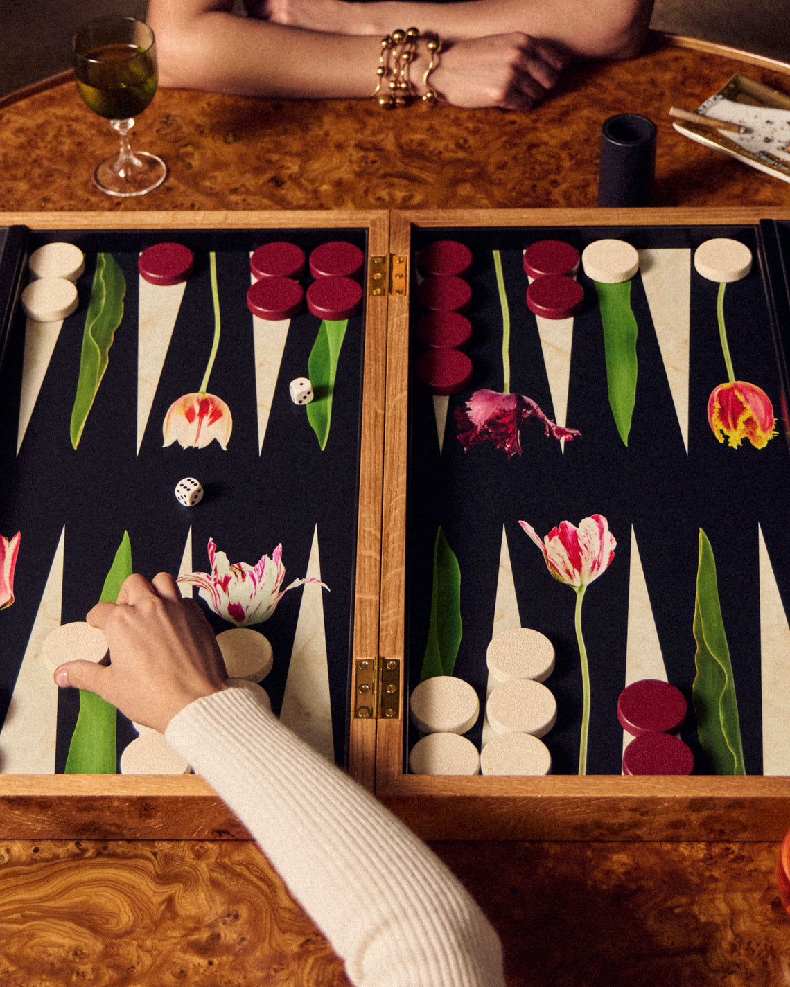 Alexandra Llewellyn - Tulip Oak Backgammon Set - Brown - ABASK