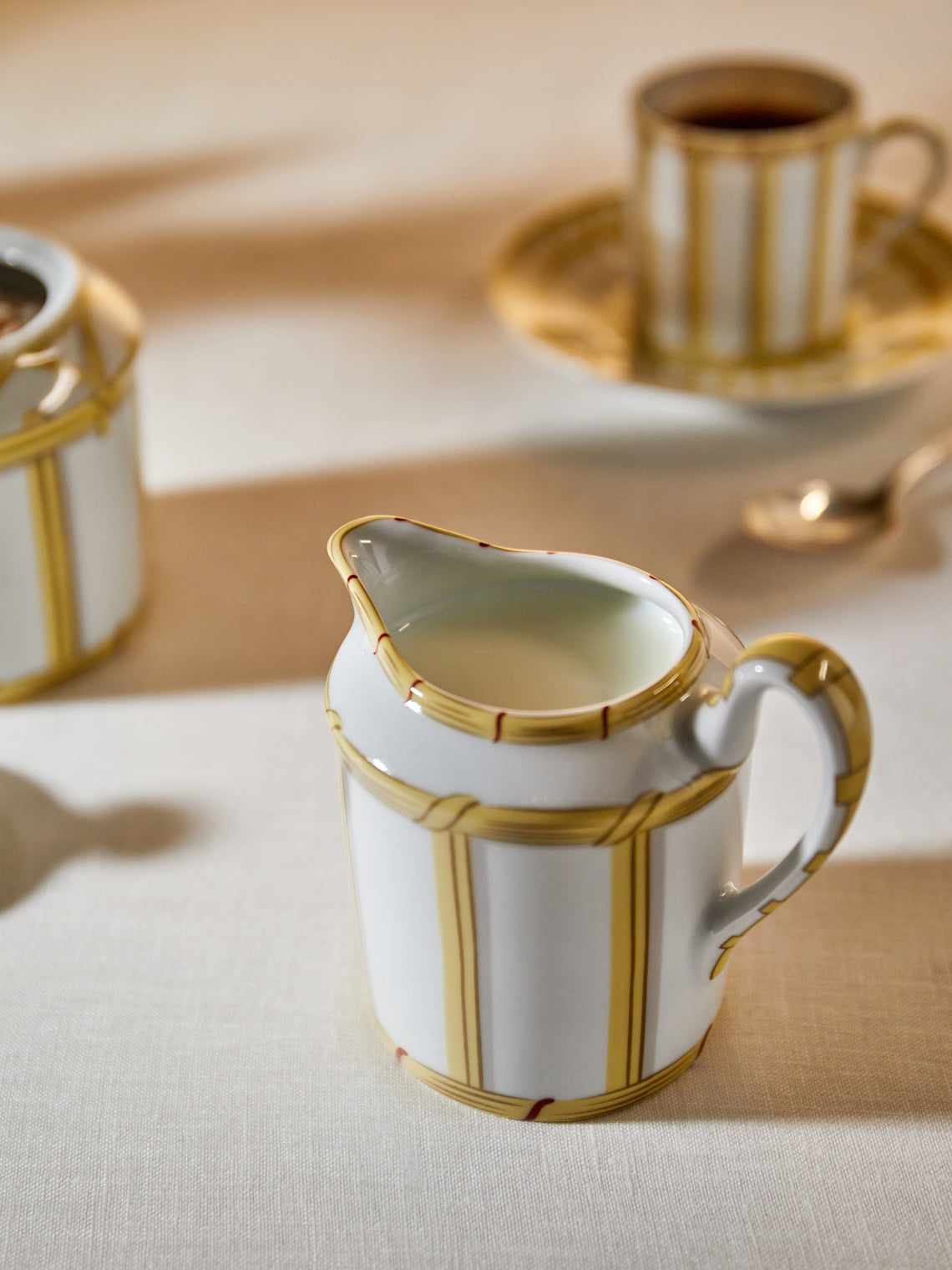 Pinto Paris - Vannerie Cottage Porcelain Creamer -  - ABASK
