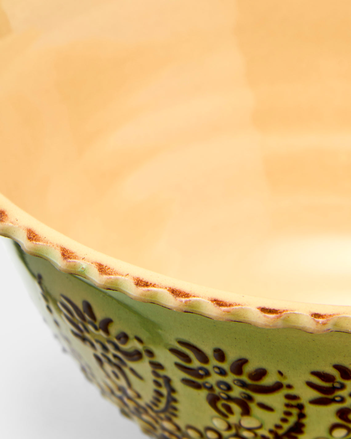 Poterie d’Évires - Flowers Hand-Painted Ceramic Small Fluted Serving Bowl - Green - ABASK