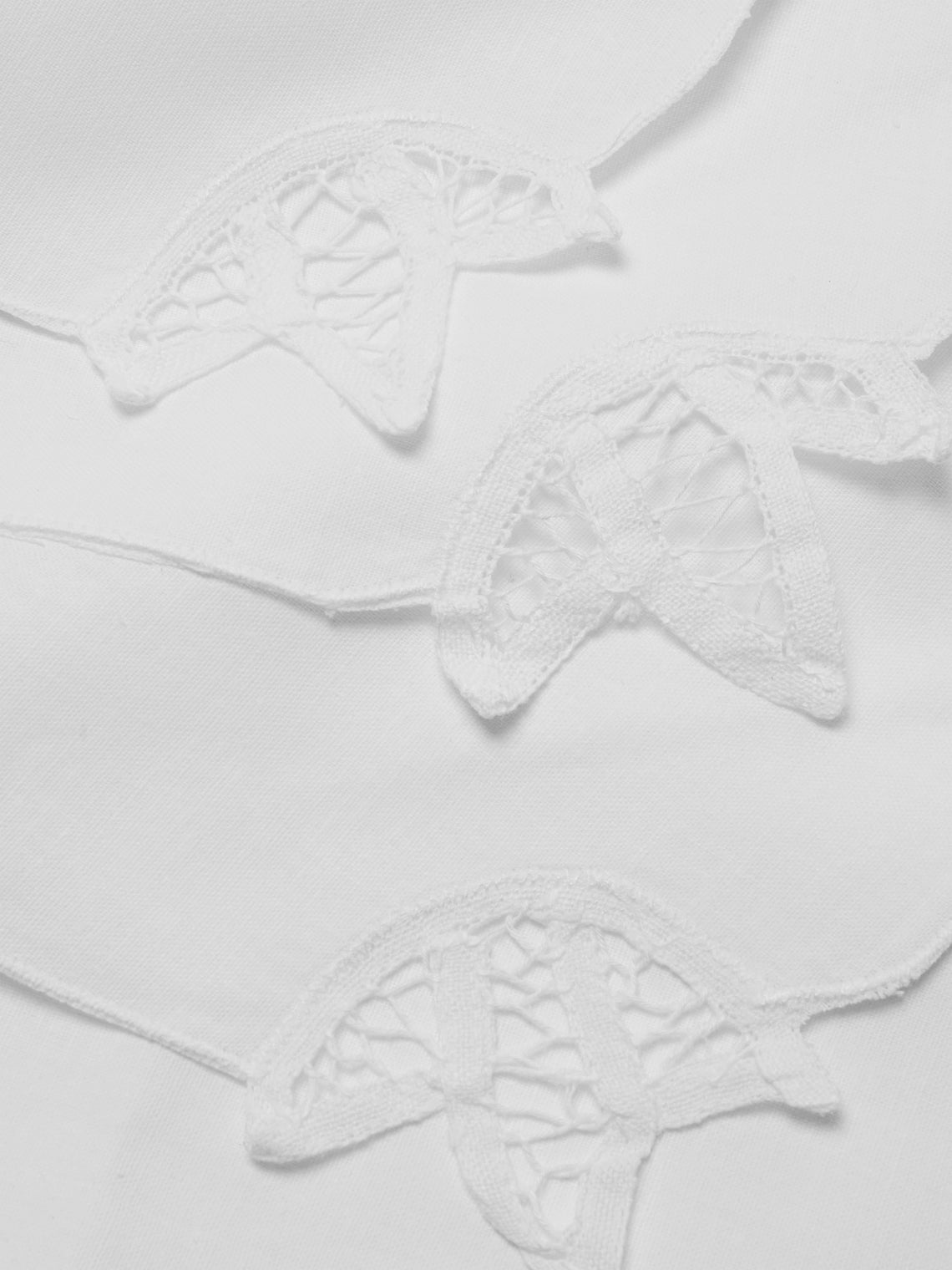 Rolande du Dreuilh Créations - Lacework Tablecloth with Napkins – 106.5in/2.7m (Set of 12) - White - ABASK