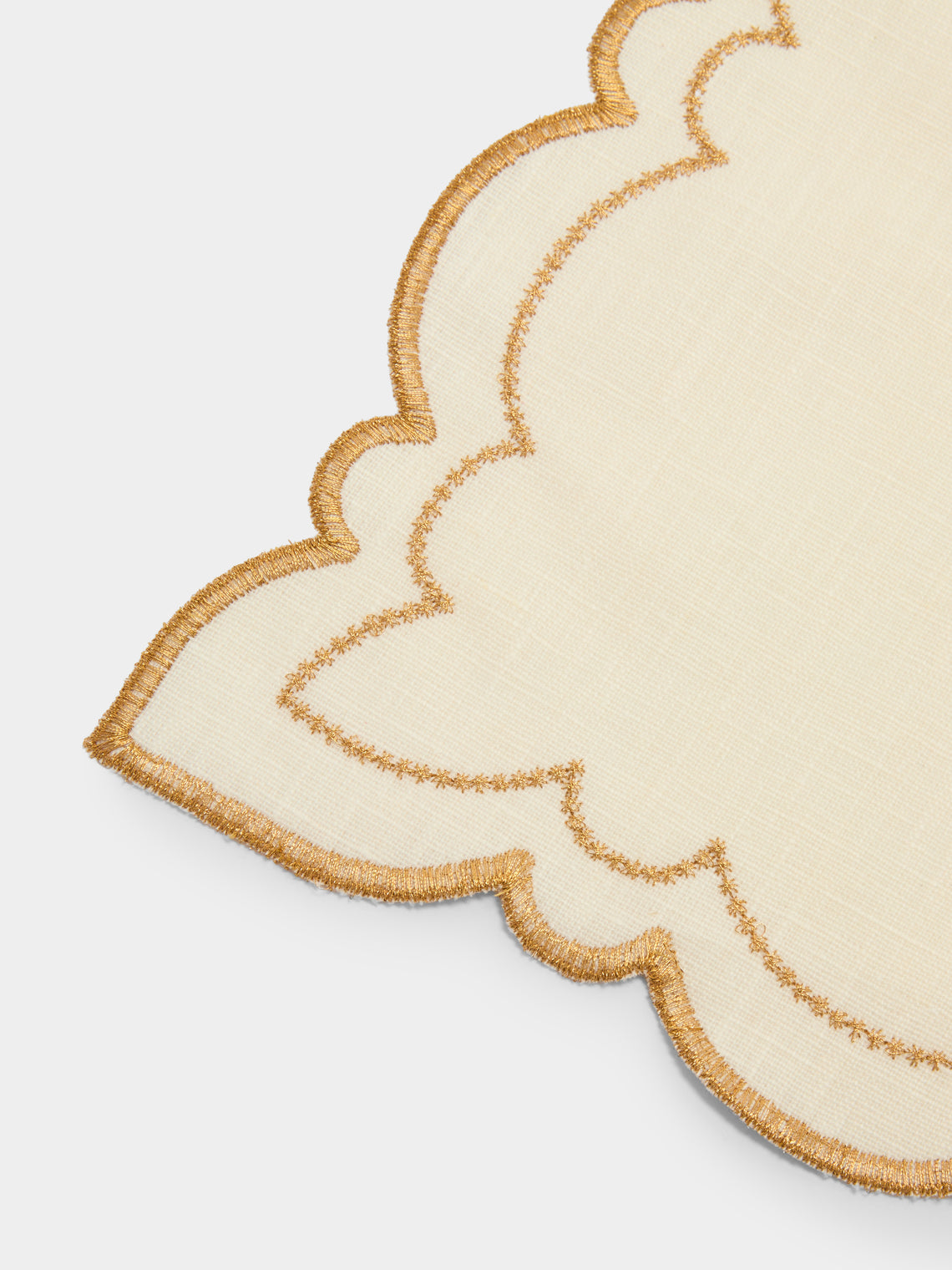 Borgo delle Tovaglie - Letizia Embroidered Linen Placemats (Set of 4) - Gold - ABASK