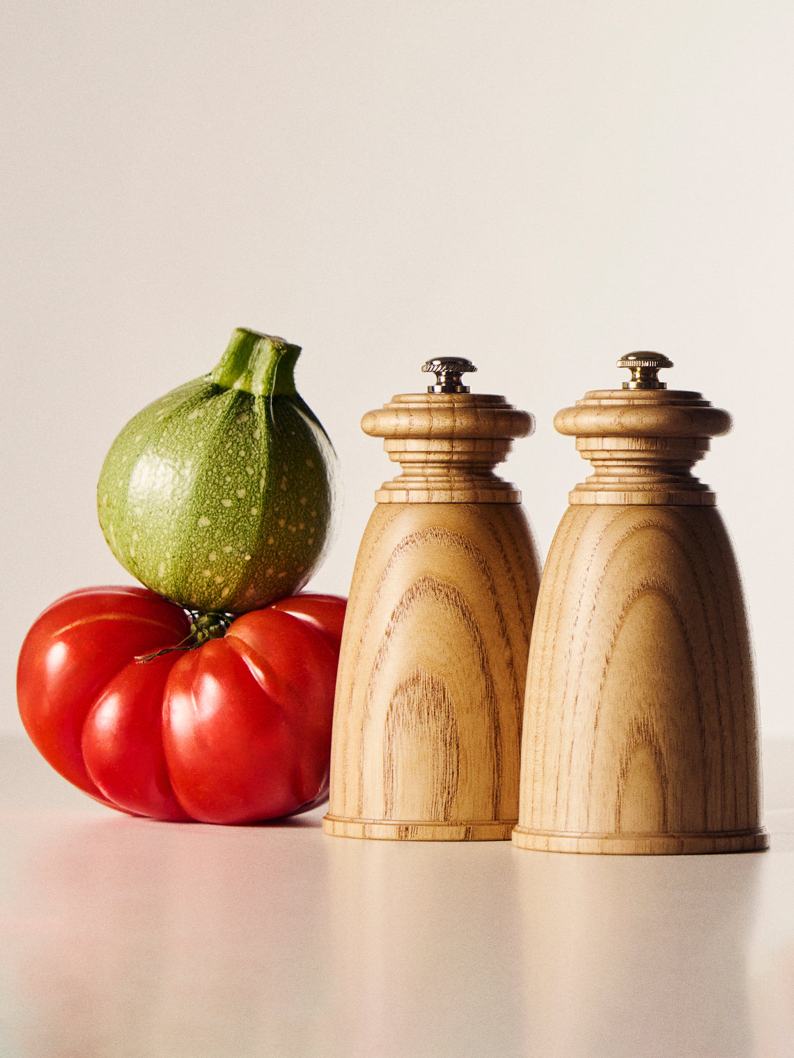 Yamani Woodworks - Hand-Turned Wood Salt and Pepper Mills (Set of 2) - Brown - ABASK