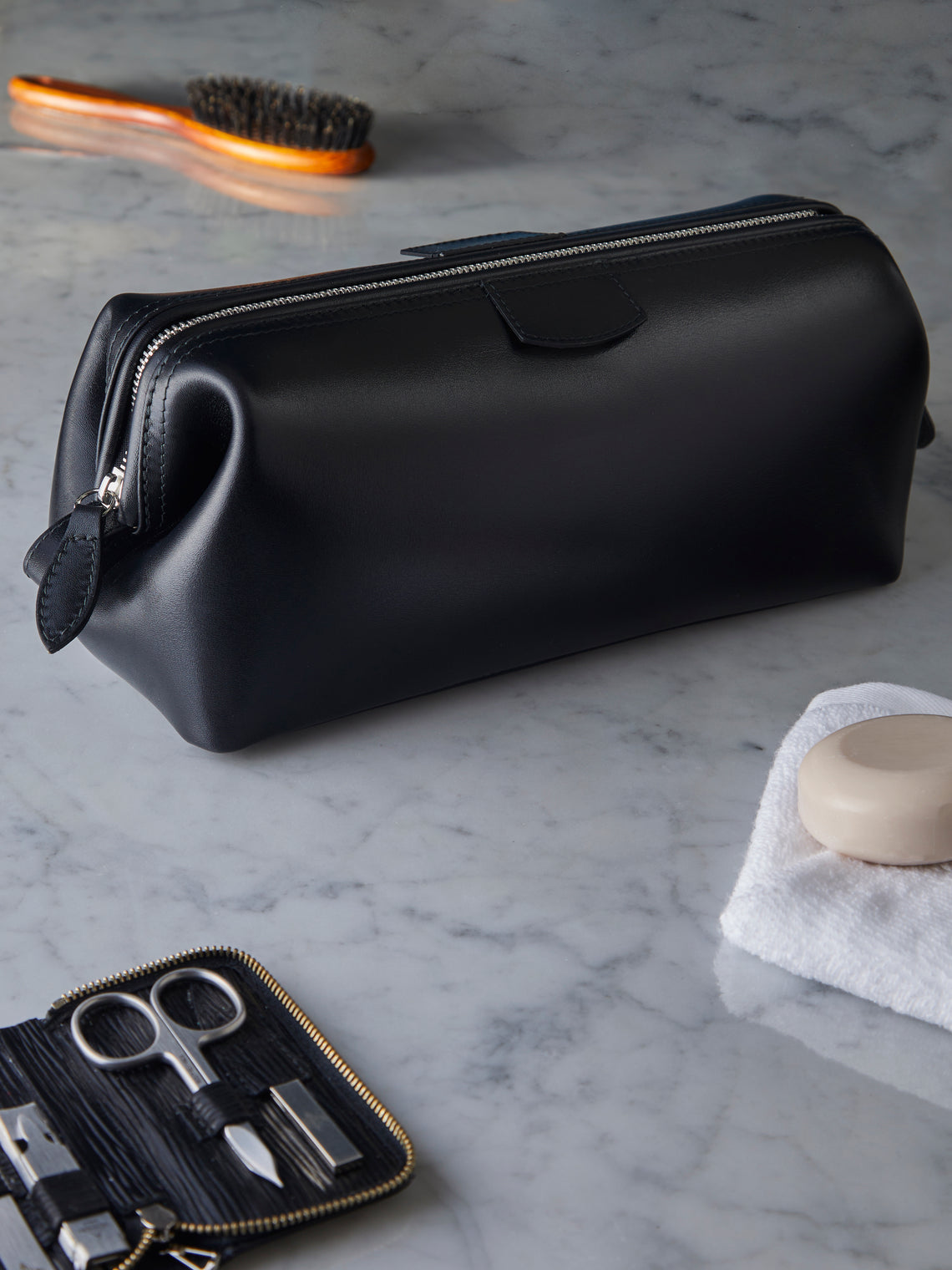 F. Hammann - Leather Medium Wash Bag -  - ABASK