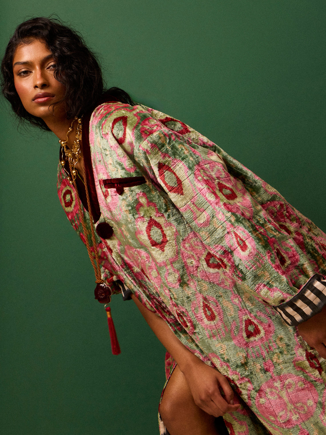 Nazzy Beglari - Women's Hand-Loomed Ikat Velvet Reversible Robe | One Size - Multiple - ABASK