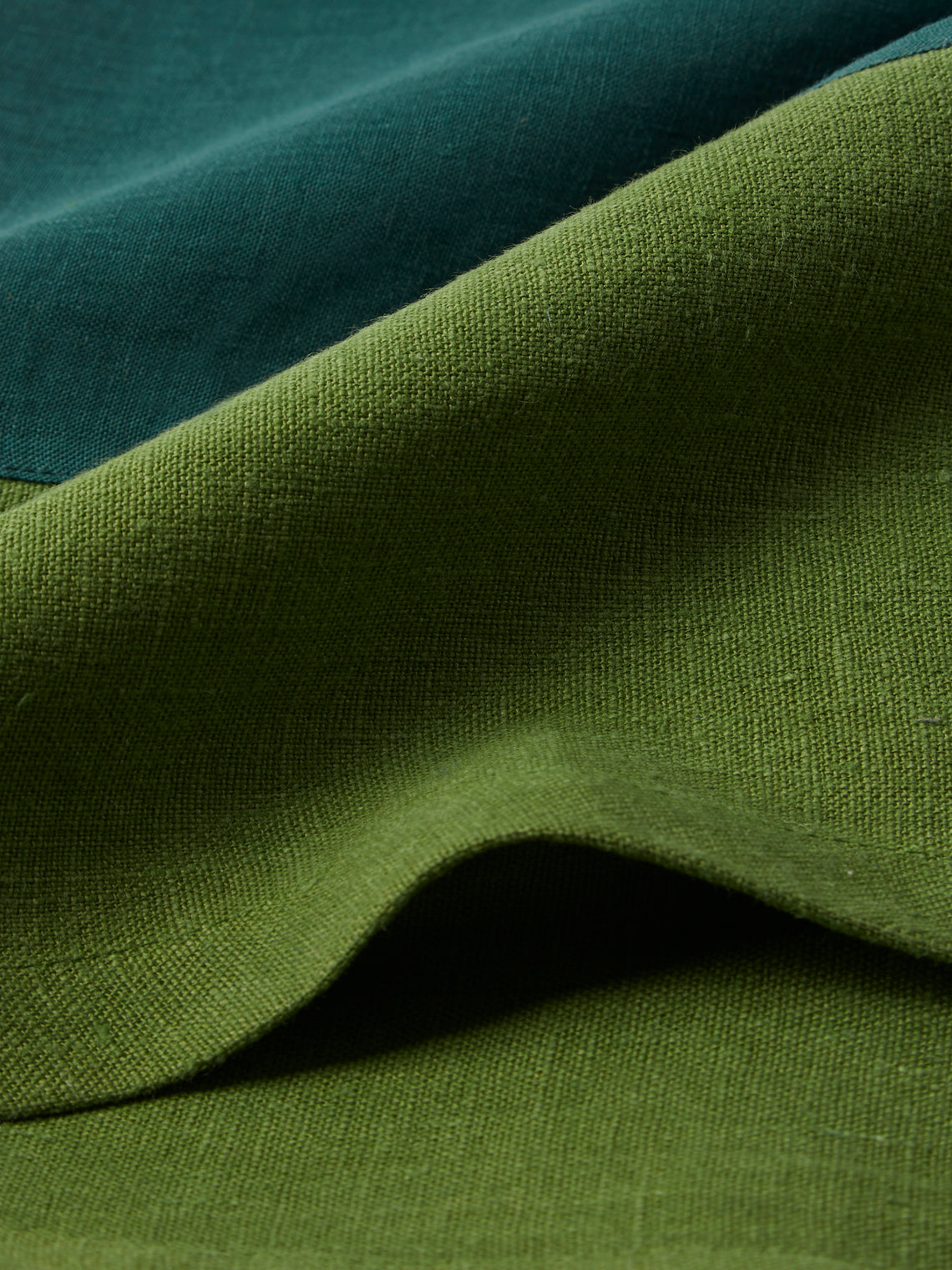 Borgo delle Tovaglie - Bauhaus Linen Square Tablecloth - Green - ABASK