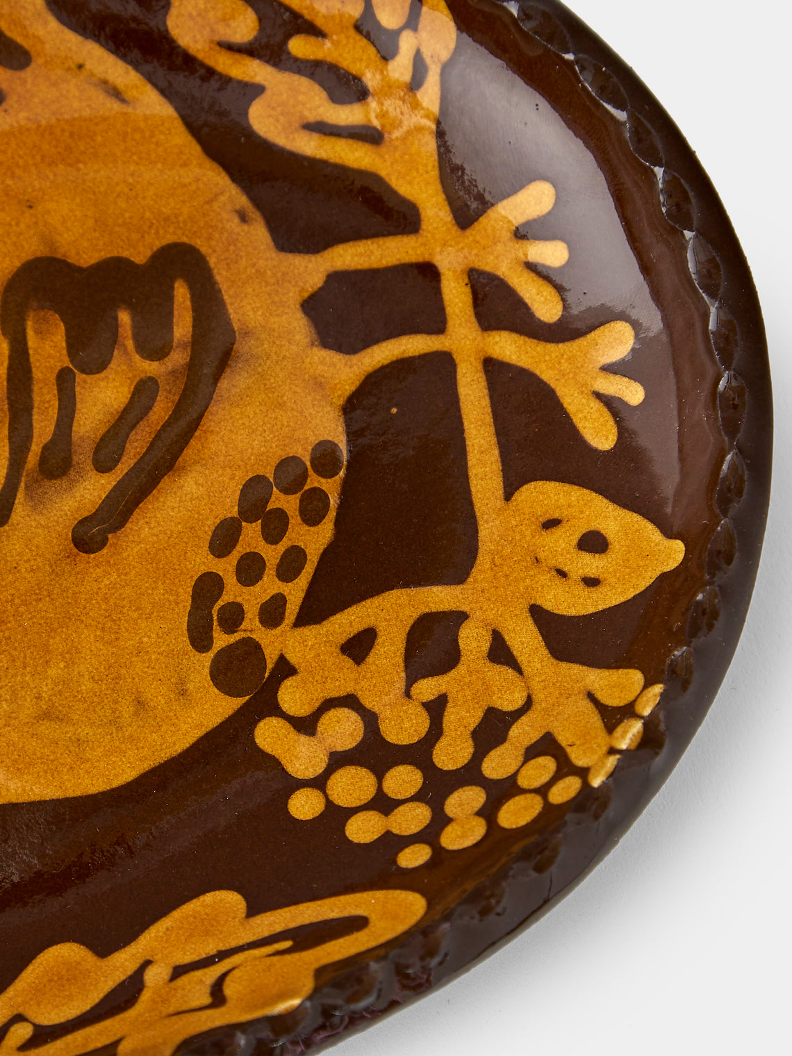 Aono Pottery - Harmony Bird Slipware Oval Dish - Brown - ABASK