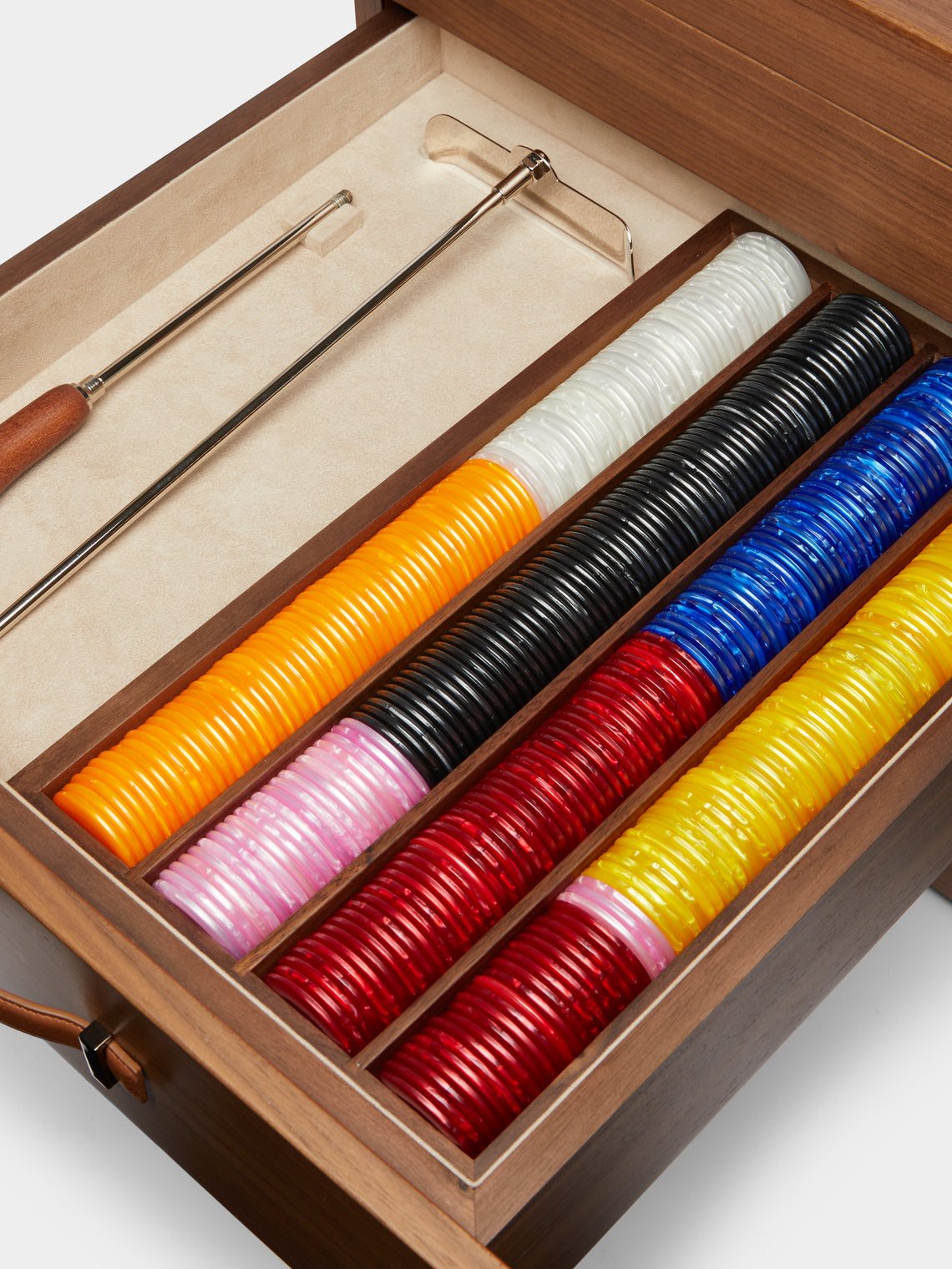Agresti - Walnut Backgammon, Checkers, Chess, Dominoes and Roulette Compendium -  - ABASK