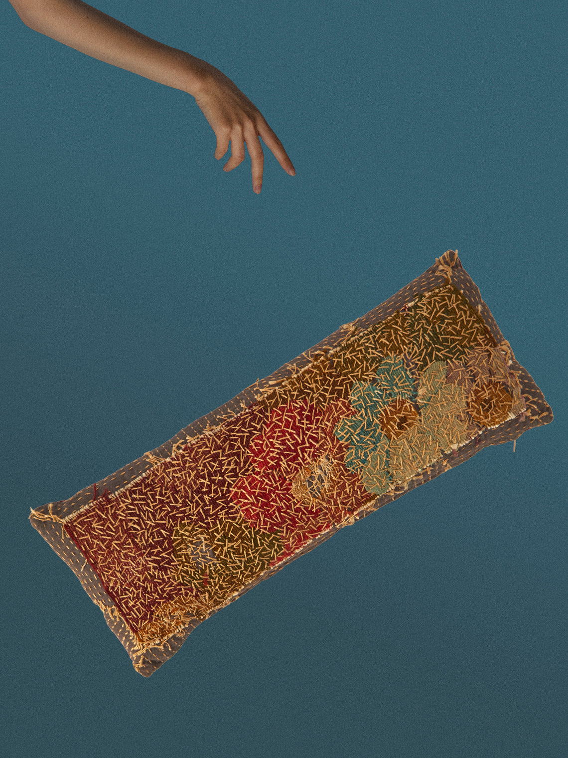 By Walid - 19th-Century Napolean III Aubusson Tapestry and Linen Cushion (19.5in/50cm) - Multiple - ABASK