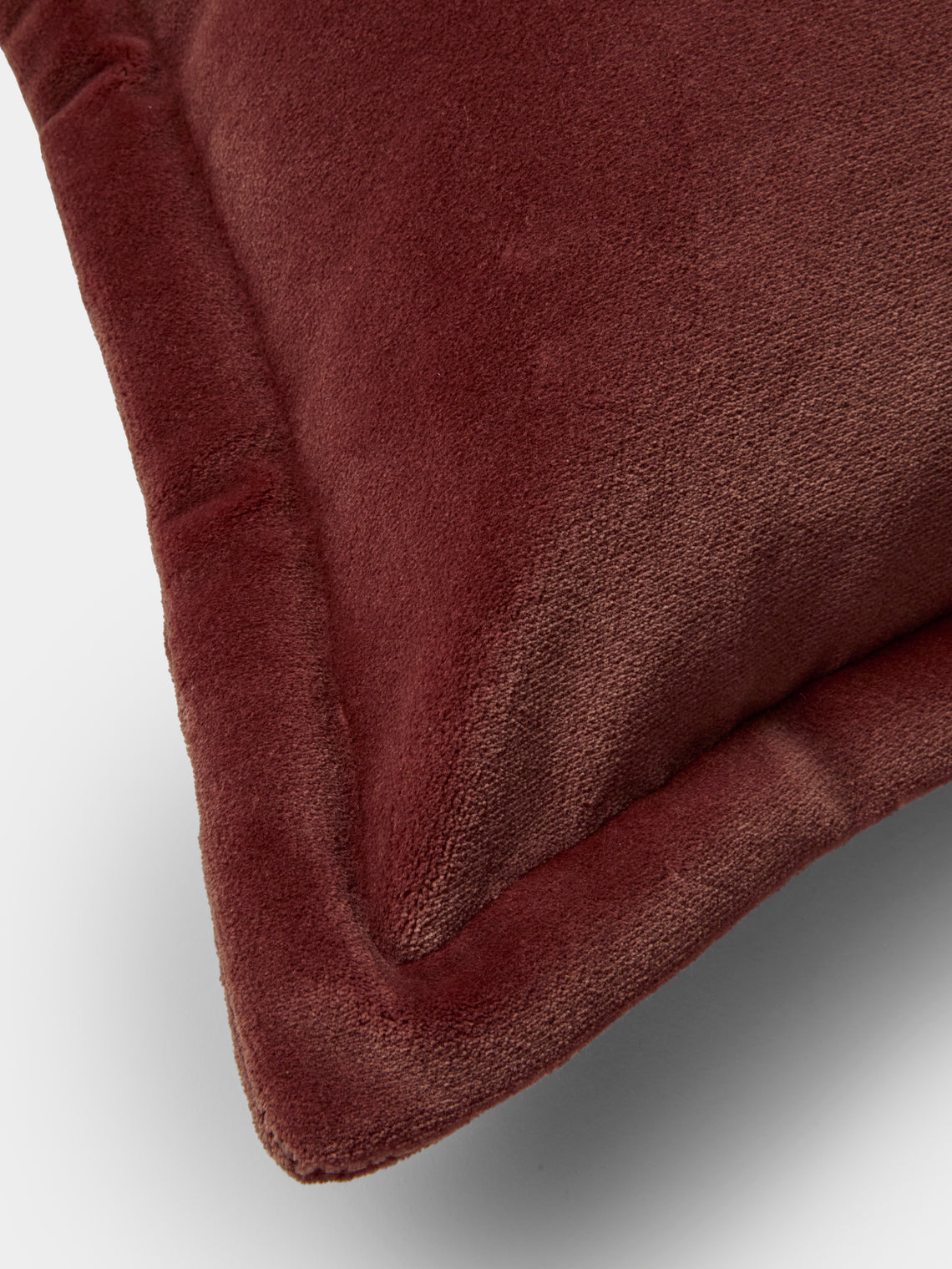 De Le Cuona - Vienna Cotton Sofa Cushion (21.5in/55cm) - Brown - ABASK