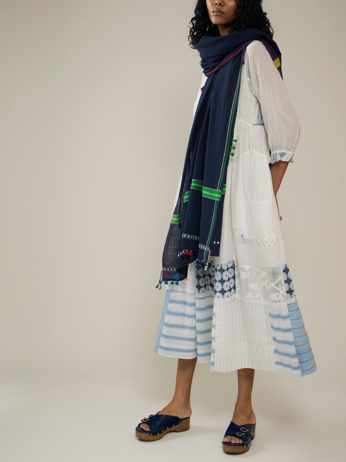 Injiri - Amber 123 Hand-Loomed Cotton Scarf - Navy - ABASK