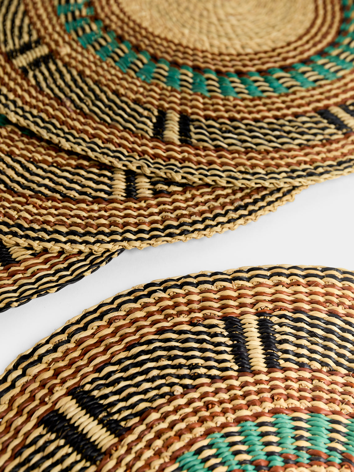 Baba Tree - Handwoven Elephant Glass Placemats (Set of 4) - Multiple - ABASK