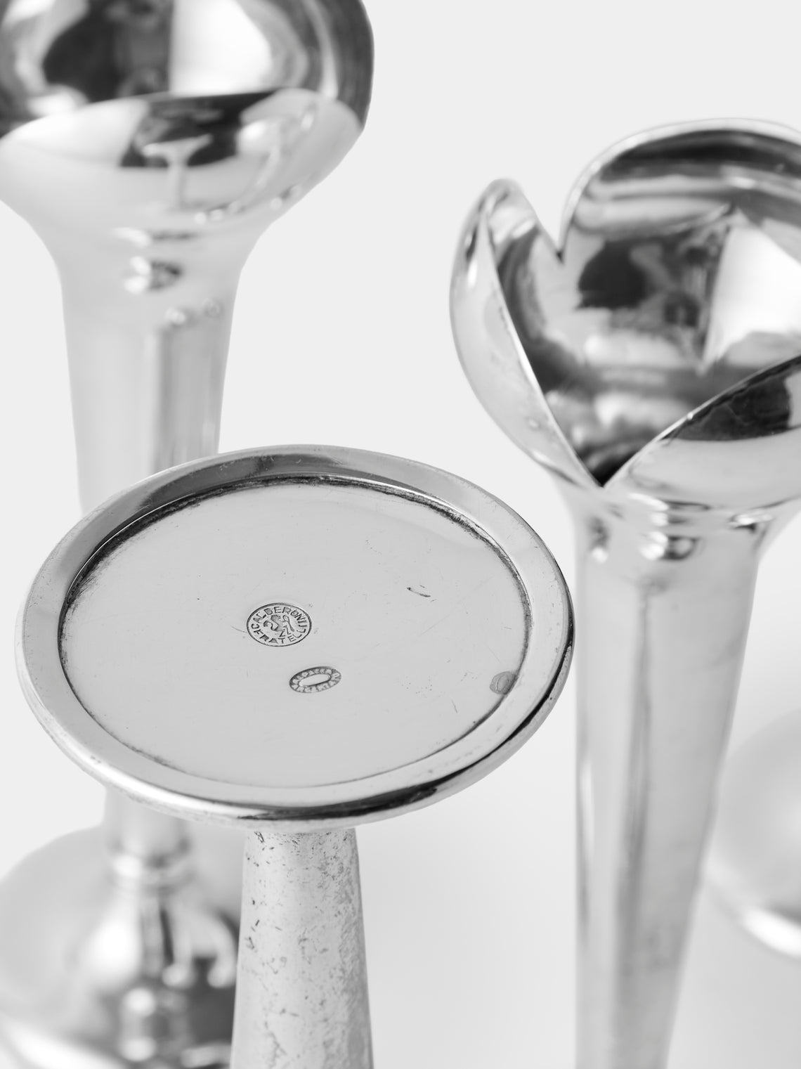 Antique and Vintage - 1936 Gio Ponti Silver-Plated Bud Vases – 7.5in/18.5cm (Set of 4) - Silver - ABASK