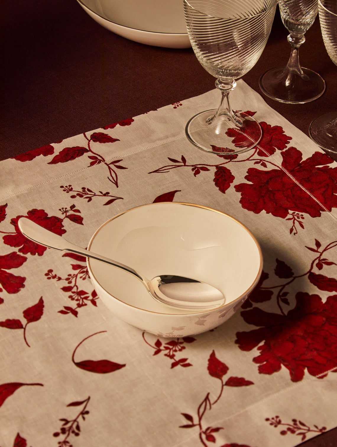 | Set of 4 | Hand-Painted 24ct Gold and Bone China Ice Cream Bowls