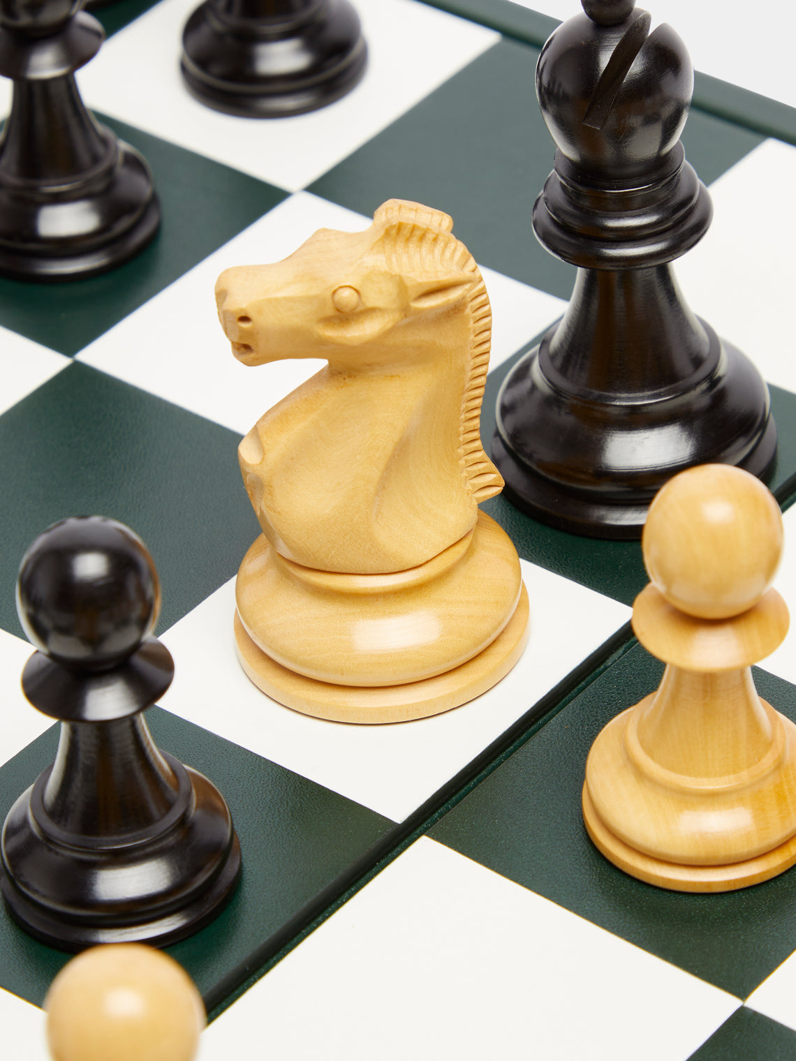 Asprey - Hanover Saddle Hide Chess Set -  - ABASK