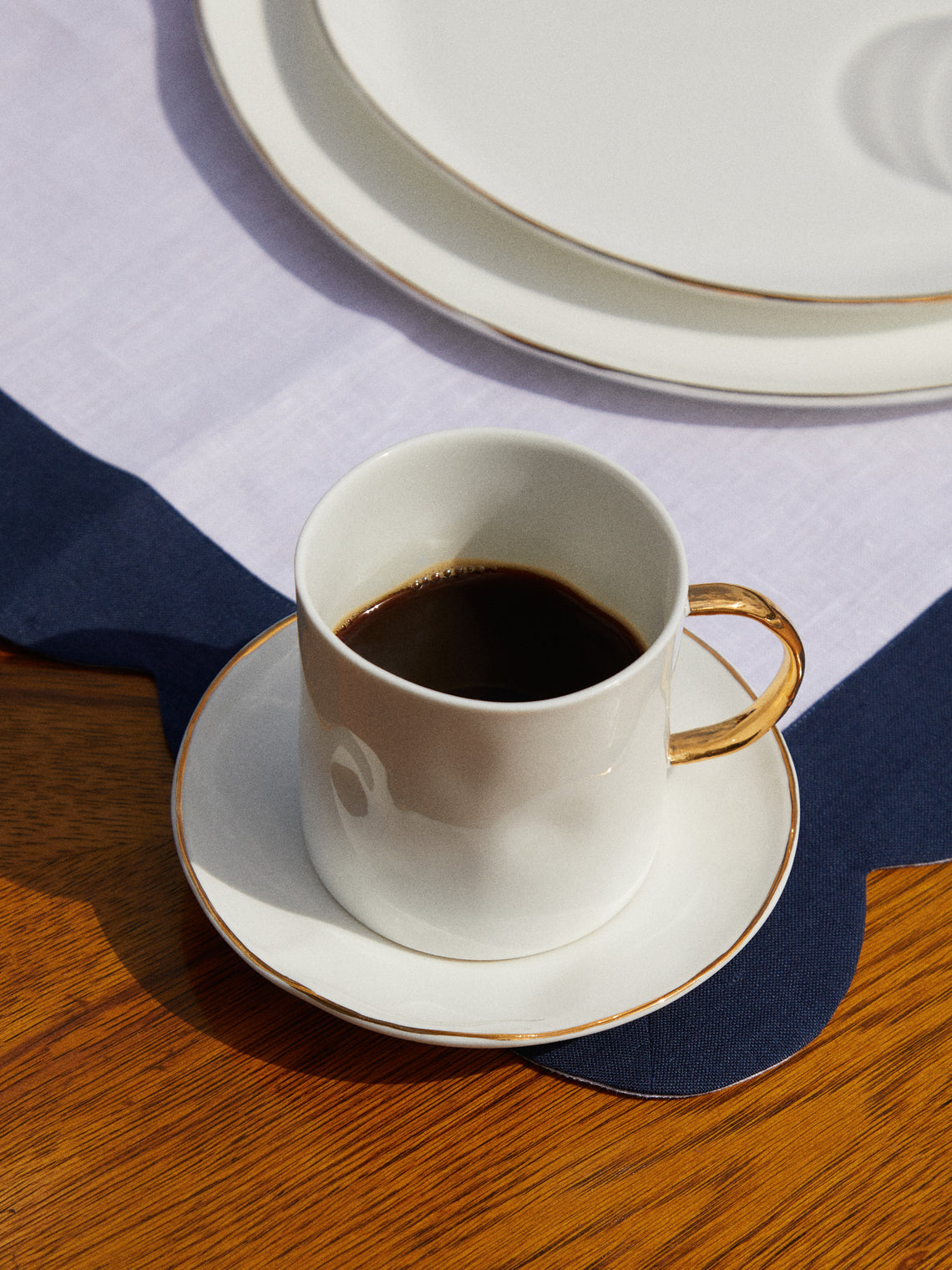 Feldspar - Hand-Painted 24ct Gold and Bone China Coffee Cups (Set of 4) - White - ABASK