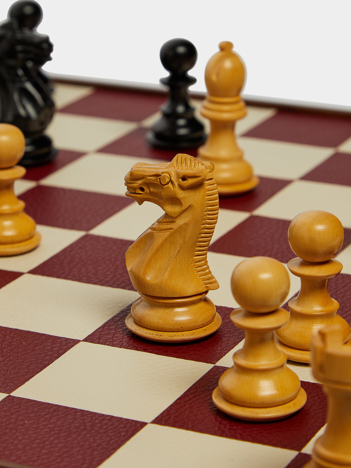 Linley - Mayfair Wood and Leather Tabletop Chess Set -  - ABASK