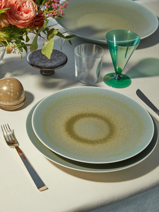 Jaune de Chrome - Todra Porcelain Charger Plate -  - ABASK