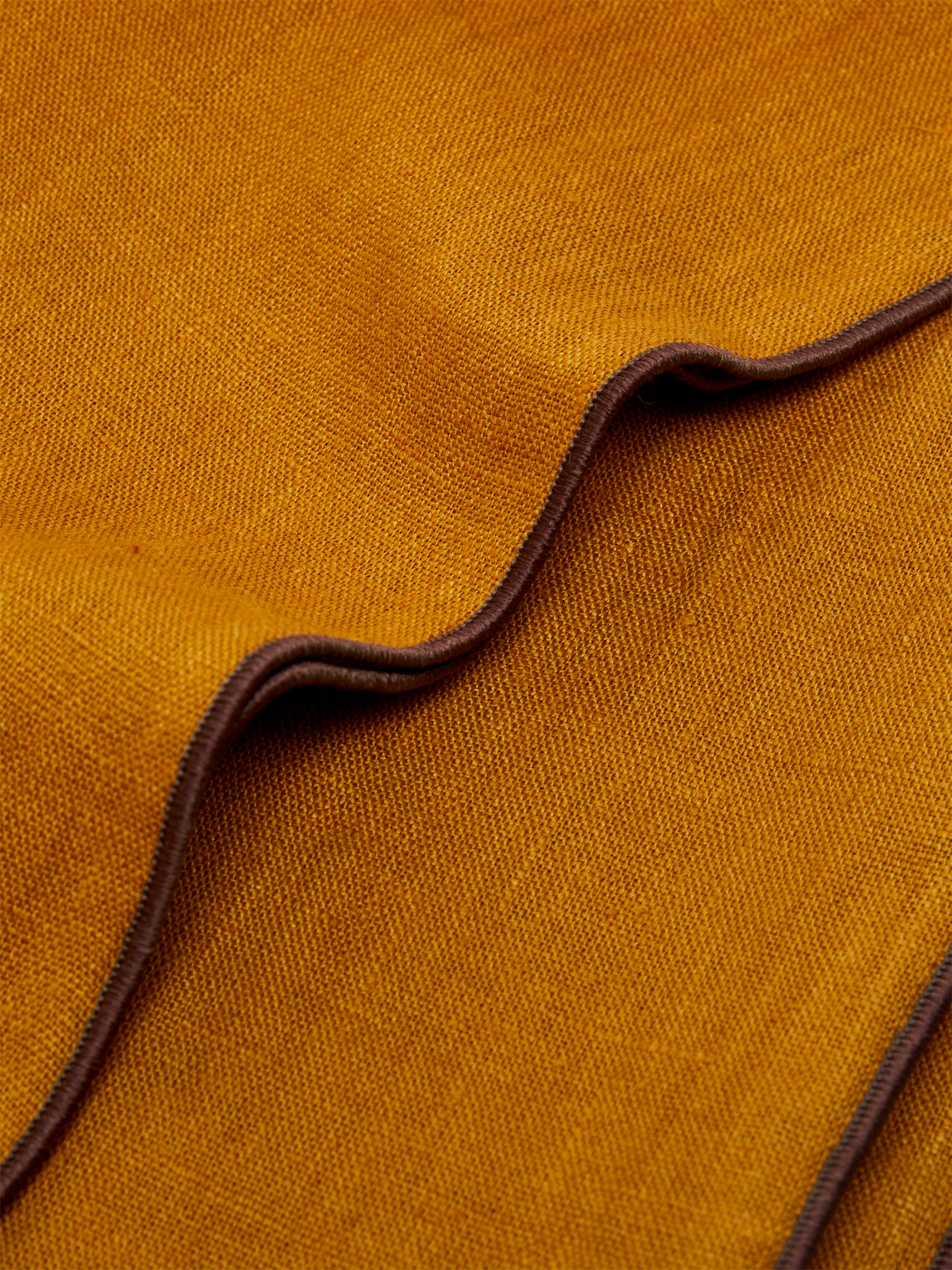 Madre Linen - Hand-Dyed Linen Contrast-Edge Tablecloth -  - ABASK