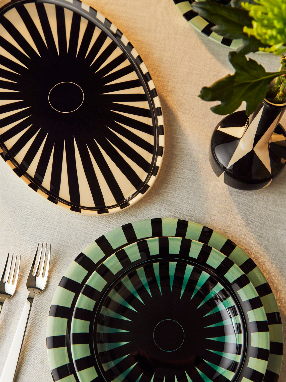 Ritzen Hand-Painted Ceramic Large Oval Serving Platter