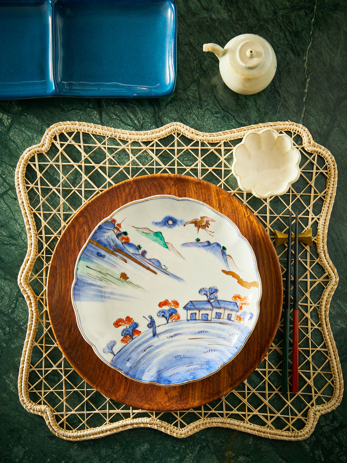 Antique and Vintage - Late 19th Century Hand-Painted Japanese Ceramic Plate (Set of 7) - Multiple - ABASK