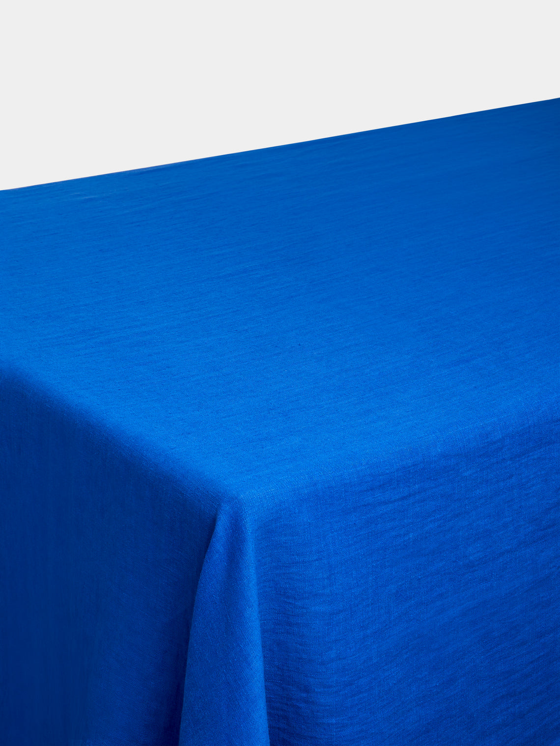 Madre Linen - Hand-Dyed Linen Contrast-Edge Tablecloth -  - ABASK